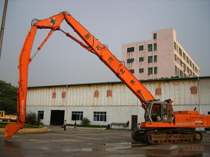 挖掘機(jī)拆樓臂，挖掘機(jī)拆樓臂廠家，挖掘機(jī)改裝拆樓臂