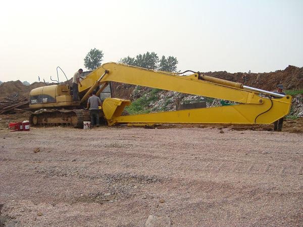 挖掘機(jī)加長(zhǎng)臂、加長(zhǎng)臂、挖掘機(jī)改裝加長(zhǎng)臂、挖掘機(jī)加長(zhǎng)臂廠家